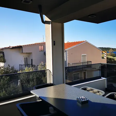 Anna Apartment